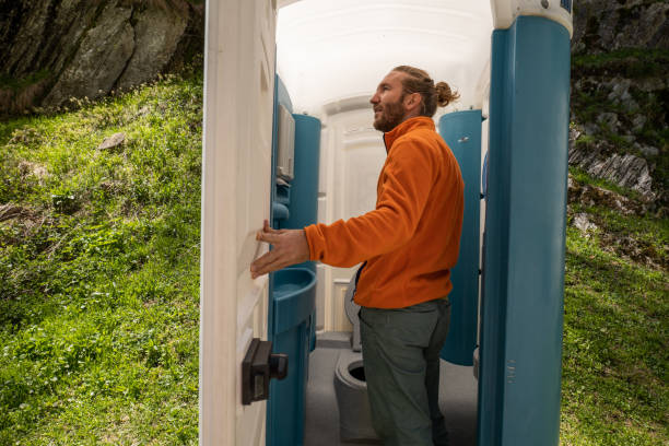 Best Portable toilet rental cost  in The Meadows, FL