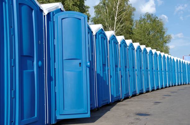 Best Handicap porta potty rental  in The Meadows, FL